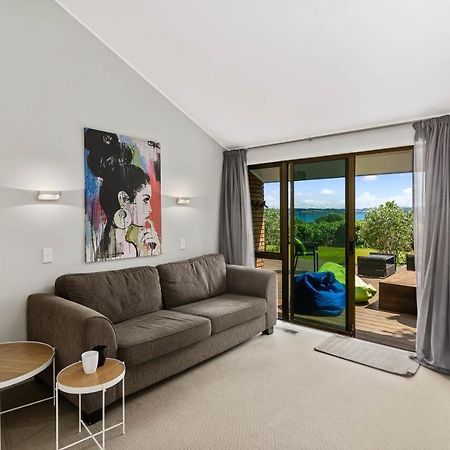 The Bird House - Kawaha Point, Rotorua. Stylish Six Bedroom Home With Space, Views And Relaxed Atmosphere 外观 照片