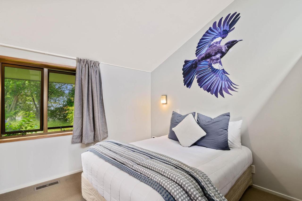 The Bird House - Kawaha Point, Rotorua. Stylish Six Bedroom Home With Space, Views And Relaxed Atmosphere 外观 照片