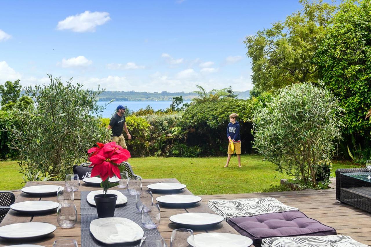 The Bird House - Kawaha Point, Rotorua. Stylish Six Bedroom Home With Space, Views And Relaxed Atmosphere 外观 照片