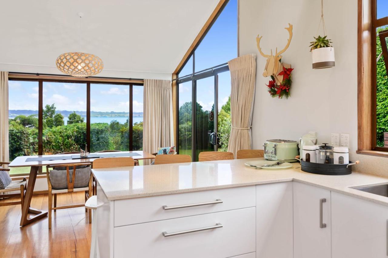 The Bird House - Kawaha Point, Rotorua. Stylish Six Bedroom Home With Space, Views And Relaxed Atmosphere 外观 照片